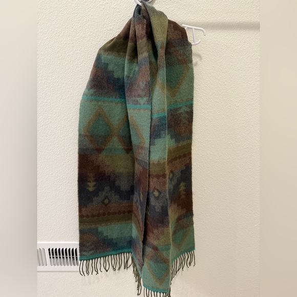 Accessories - Southwestern print scarf